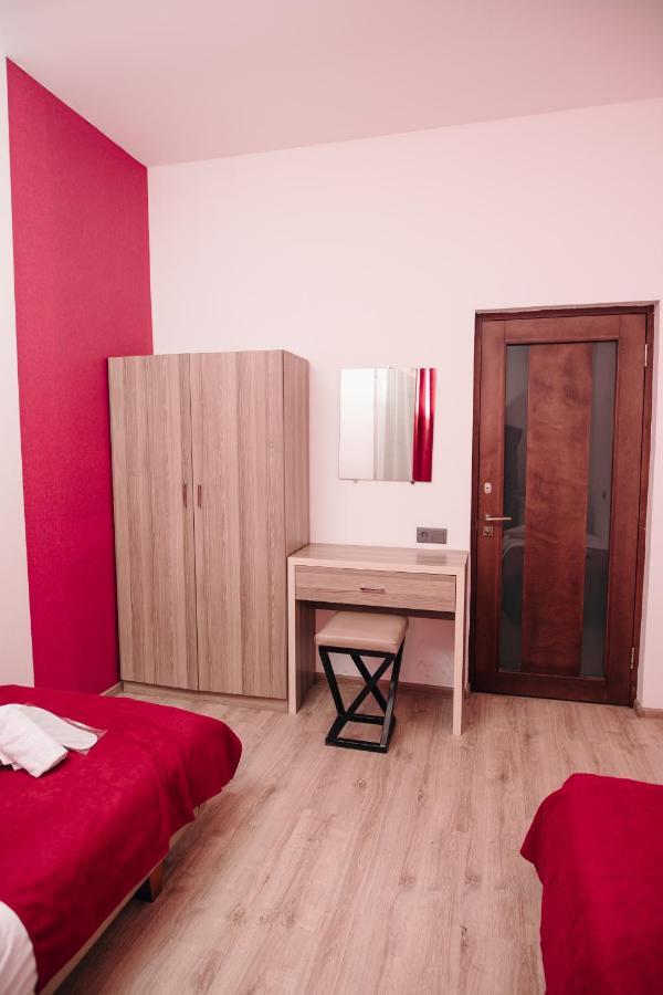 Nuryan Hotel Erevan Esterno foto