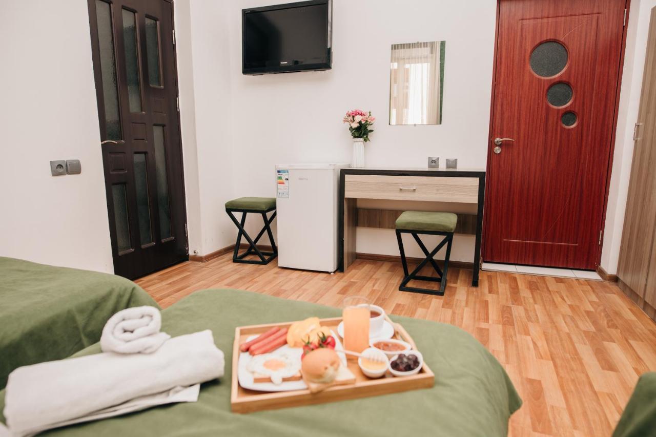 Nuryan Hotel Erevan Esterno foto