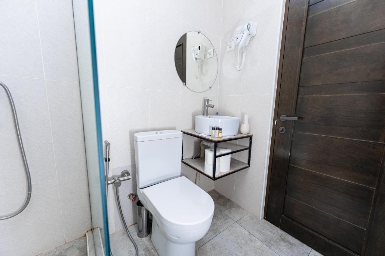 Nuryan Hotel Erevan Esterno foto